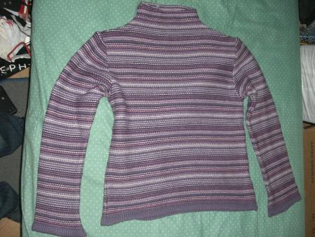 Pull manche longue avec un petit col roulé